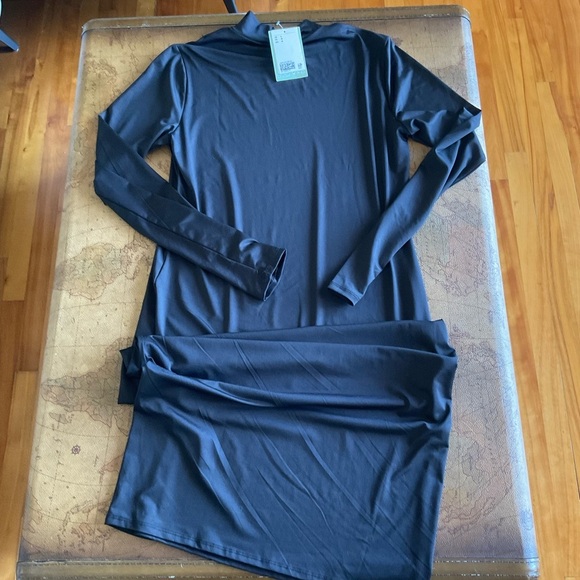 H&M NWT Black Mock Neck Long Sleeve Dress - Picture 2 of 8